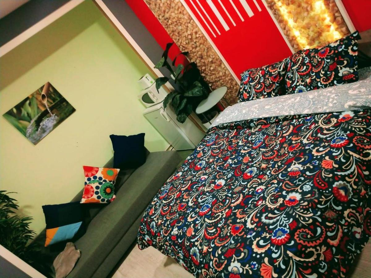 Homestay Parsa H Madrid